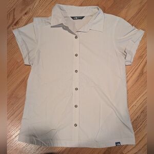 The North Face Women's Light Tan Button-Up Shirth Size Medium